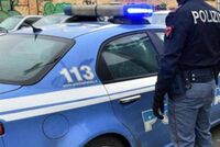 Pompei, sequestrato disabile e gettato in piscina: 2 arresti