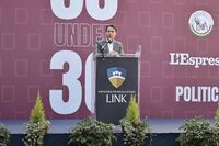 Politica, Conte alla Link: "Costruite vostra stabilità personale con l'orgoglio delle vostre origini"