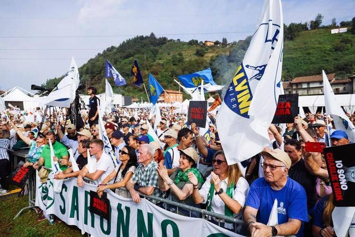 Salvini accende Pontida: "Mai i nostri figli a morire in Ucraina. Flat tax sia per tutti"