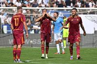 Serie A, Lazio-Roma 0-1: Pellegrini regala il derby ai giallorossi. Torino-Atalanta 0-3, decide Krstovic