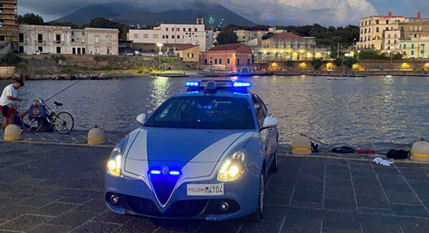 Portici ed Ercolano -  Controlli nella movida: una denuncia e cinque sanzioni per droga