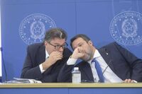 Manovra, obiettivo Giorgetti taglio tasse. Salvini torna a 'punzecchiare' le banche