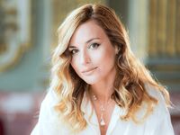 La Fenice, Beatrice Venezi è il nuovo direttore musicale: "Emozionata e grata"