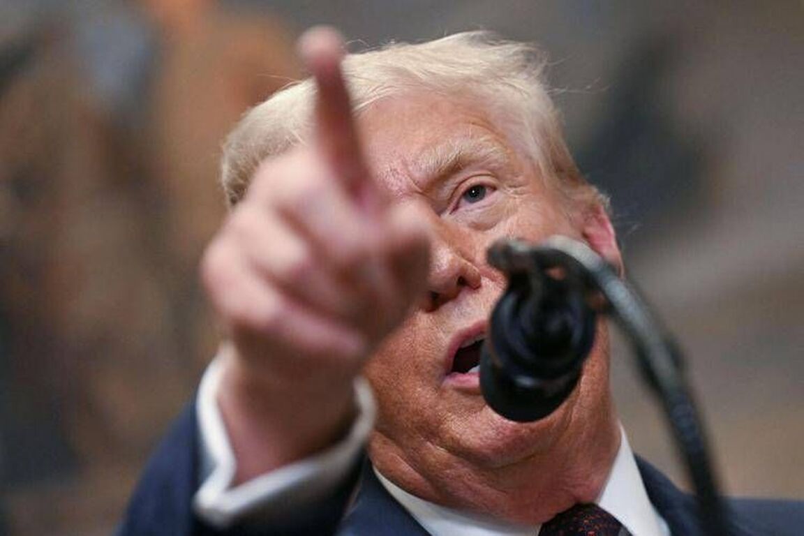 Trump firma ordine esecutivo: "Antifa organizzazione terroristica interna"