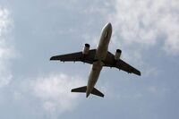 "La Russia può disturbare il 40% dei voli in Europa", l'allerta Ue