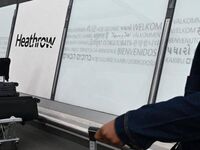 Cyberattacco ad aeroporti europei, arrestato un uomo poi rilasciato su cauzione