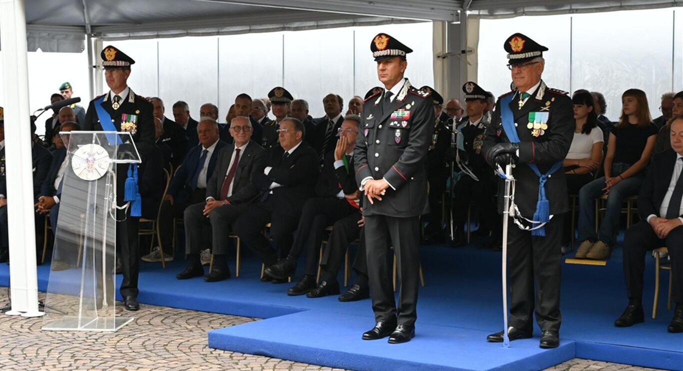 Napoli - Cambio al vertice dell'Interregionale Carabinieri “Ogaden”