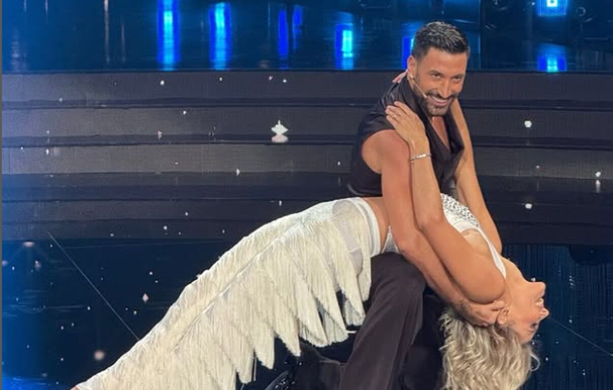 Ballando con le stelle, Francesca Fialdini vince la prima puntata