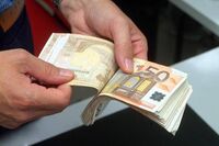 La Bce raccomanda i contanti in caso di crisi ma scommette sull'Euro digitale: ecco perché