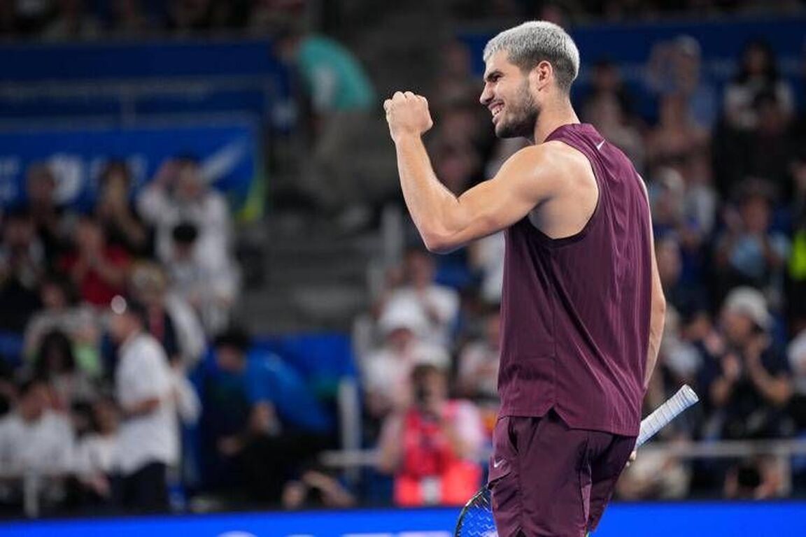 Alcaraz vince anche a Tokyo: Fritz battuto in due set in finale