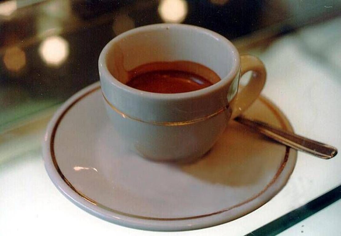Il caffè 'fa bene' a cervello e intestino, ecco come ci aiuta