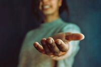 Sei milioni di italiani con disturbi psiche e cervello, esperti: "Cure siano uguali per tutti"