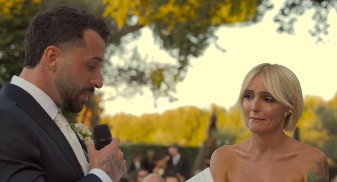 Veronica Peparini e Andreas Müller sposi: lacrime, promesse e una serenata indimenticabile