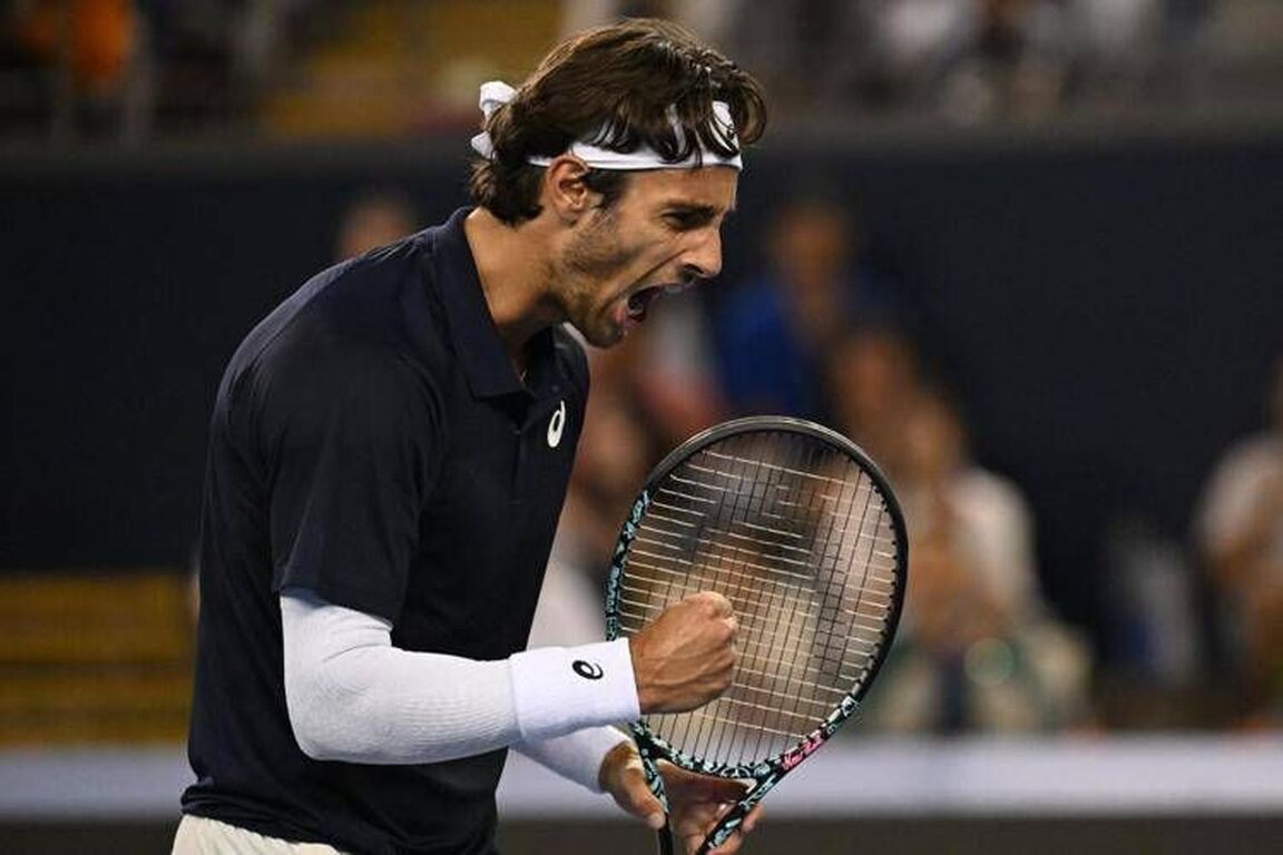 Shanghai, Musetti batte Darderi nel derby e vola gli ottavi. Ora Auger-Aliassime