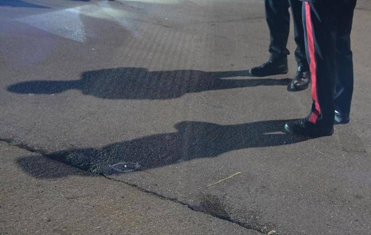 Dolores Dori, 44enne uccisa in campo nomadi nel Bresciano: fermati madre e figlio della vittima