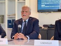 Tumori al polmone Egfr mutati, de Marinis (Ieo): "Osimertinib aumenta sopravvivenza"