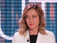 Meloni: "Io denunciata per concorso in genocidio, primo caso al mondo"