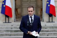 Francia, Lecornu: "Sempre più lontana possibilità scioglimento dell'Assemblea"