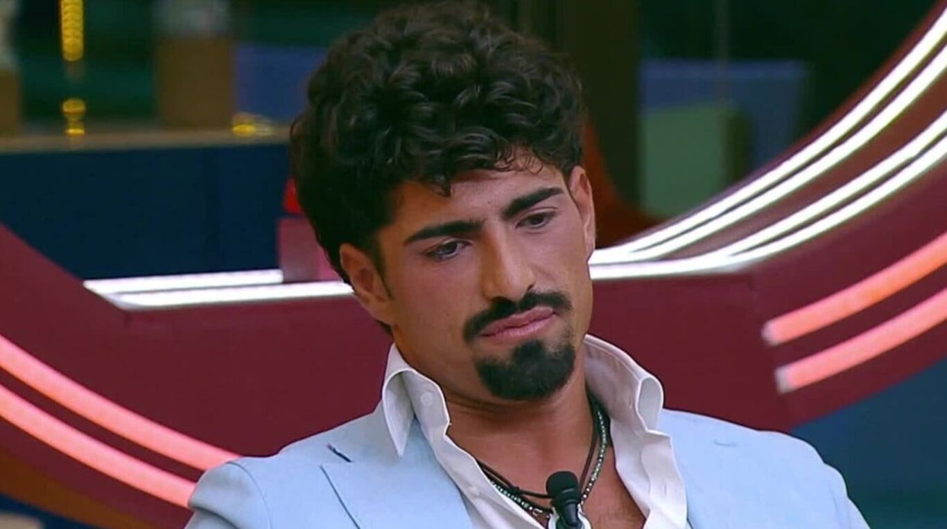 Torre Annunziata - Giulio Carotenuto è il primo eliminato del Grande Fratello 2025