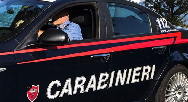 Baby pusher arrestato dai Carabinieri: trovati soldi e cocaina