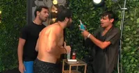 Grande Fratello, uno scherzo in piscina degenera e scoppia la lita tra Omar e Simone: cos'è successo