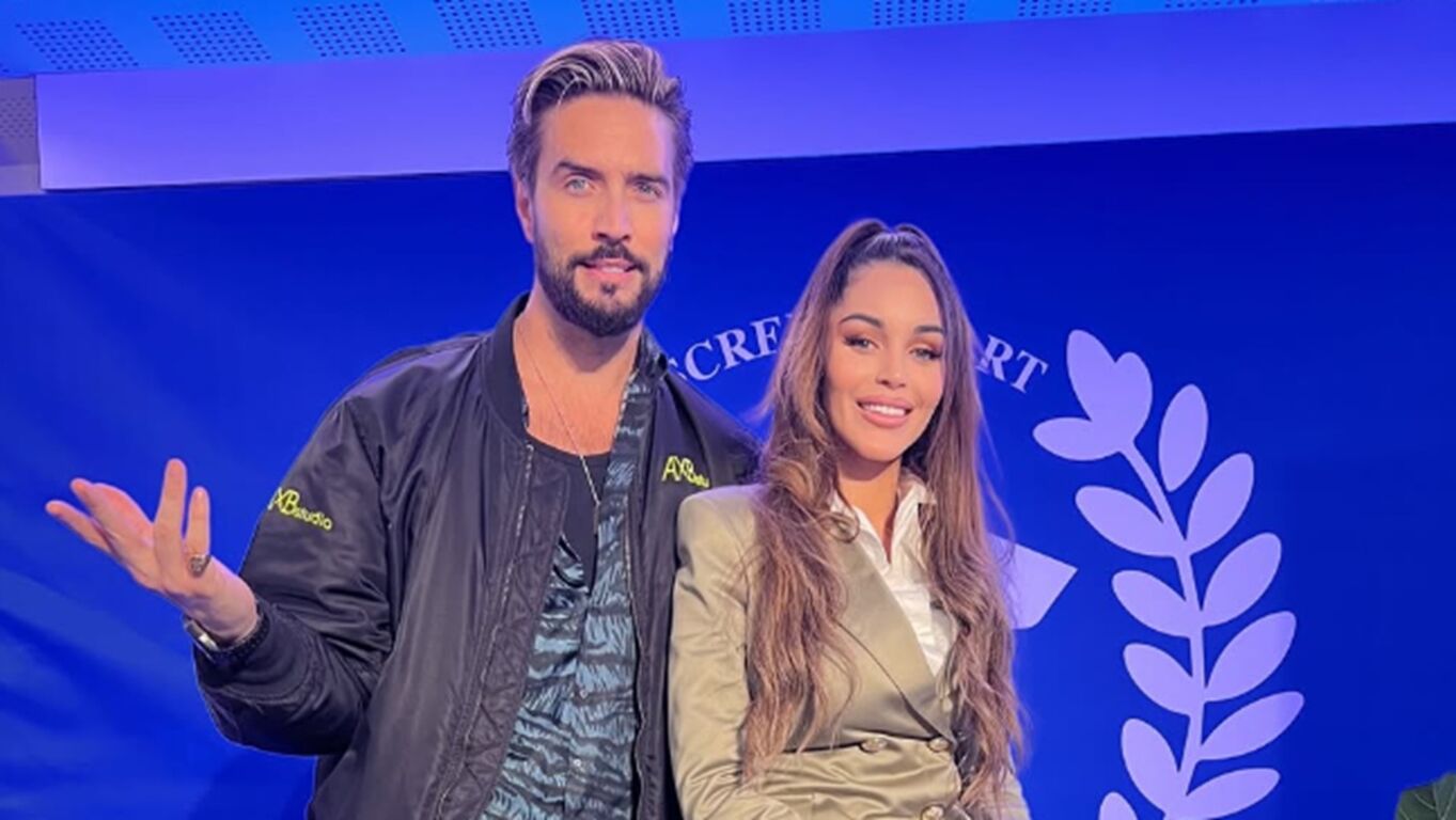 Alex Belli e Delia Duran aspettano un figlio: il dettaglio sui social conferma la gravidanza