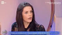 Antonella Fiordelisi: "Ho rifatto il seno, mi vedevo sproporzionata". Le foto del prima e dopo