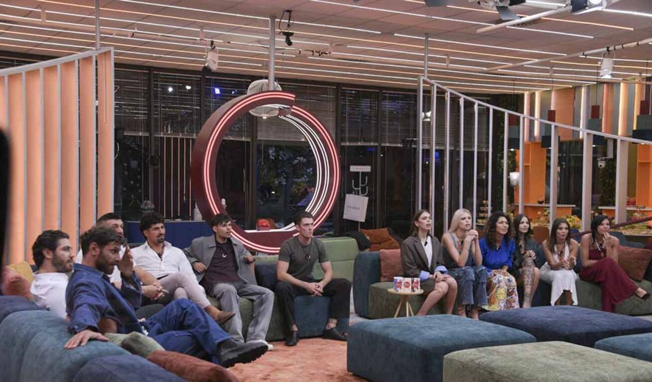 Grande Fratello, episodio imbarazzante nella Casa: "Gli autori lo hanno tenuto nascosto"