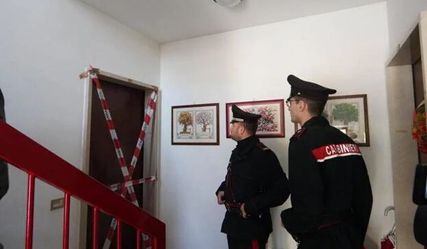 Verona, uccisa dall'ex "con un numero smisurato di coltellate": l'uomo si era tolto il braccialetto elettronico