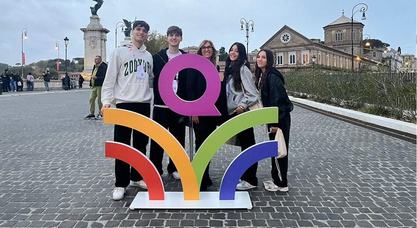 Poggiomarino - L'istituto superiore "da Vinci" al Giubileo del Mondo Educativo