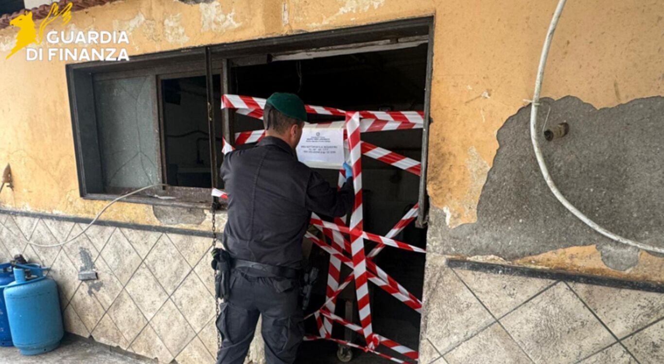 Striano - Scoperto laboratorio abusivo per la lavorazione di frattaglie di suino e bovino