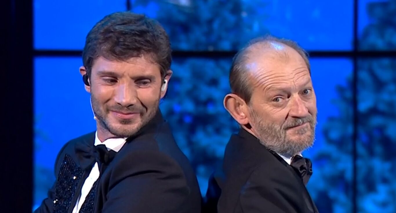Stefano De Martino, il papà Enrico: "Il successo non l'ha cambiato, è rimasto la persona che era"