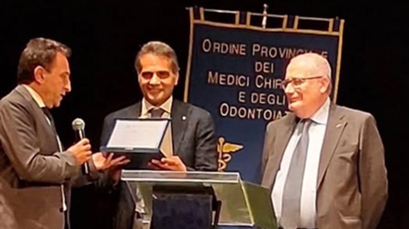 Torre Annunziata - “Ho solo fatto il mio dovere”: il dottor Amore premiato per la sua umanità e dedizione ai pazienti