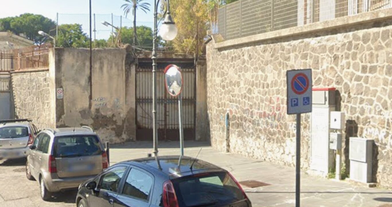 Torre Annunziata - Petizione per la riapertura del sottopasso dell'ex Spolettificio e del “Sentiero del Conte”