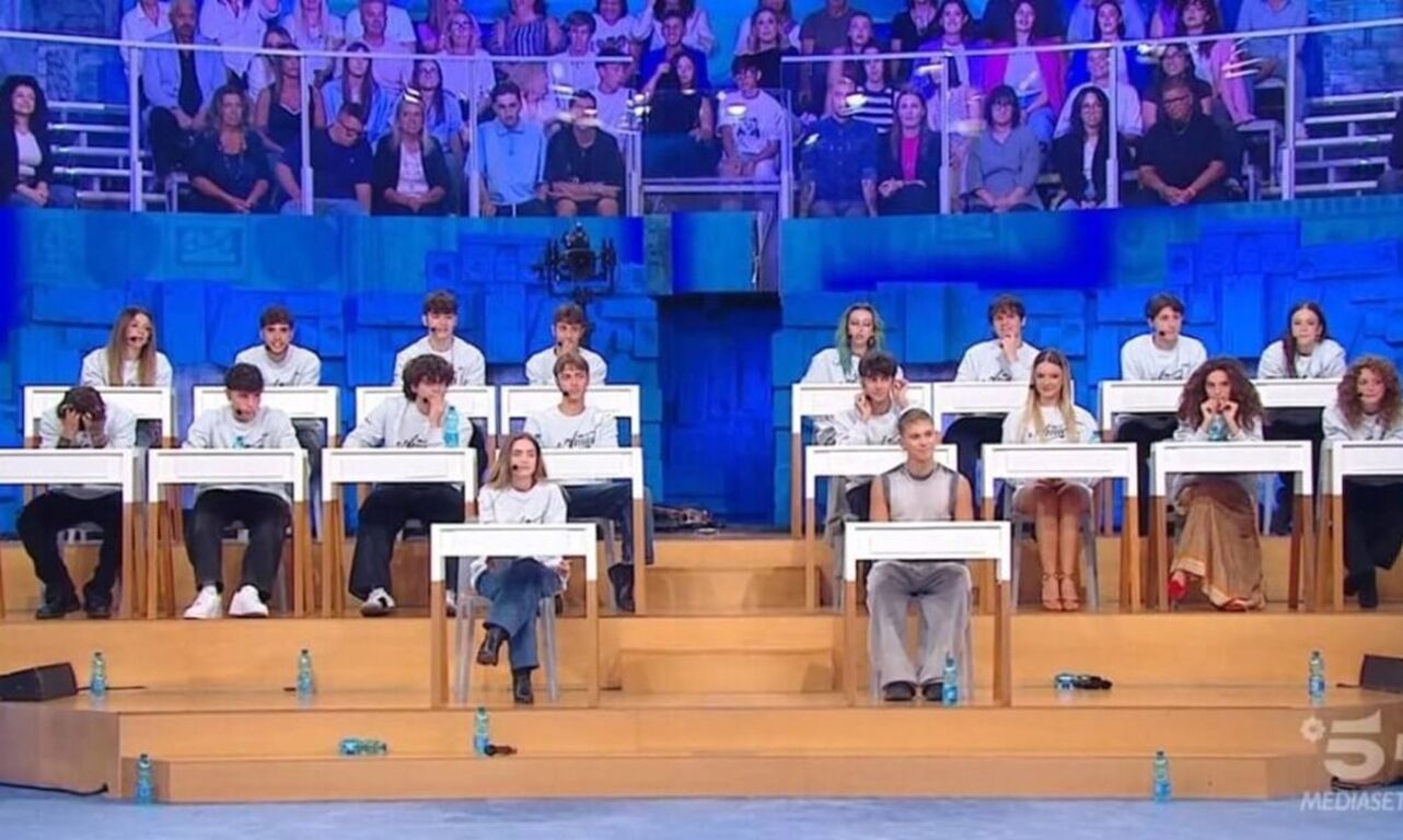 Amici 25, è nata la prima coppia: ecco di chi si tratta