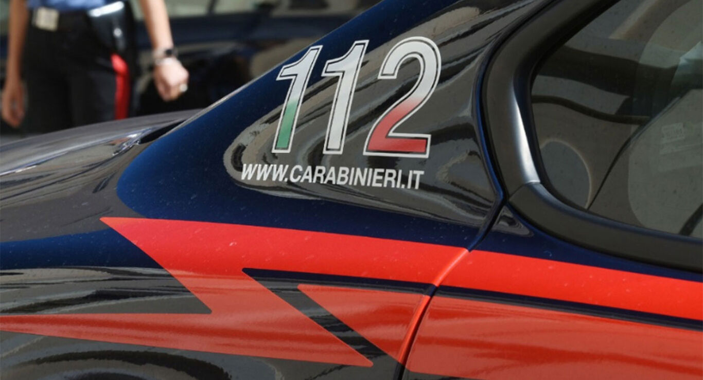 Arzano, tre minorenni arrestati per rapina: individuati dai Carabinieri pochi minuti dopo il colpo
