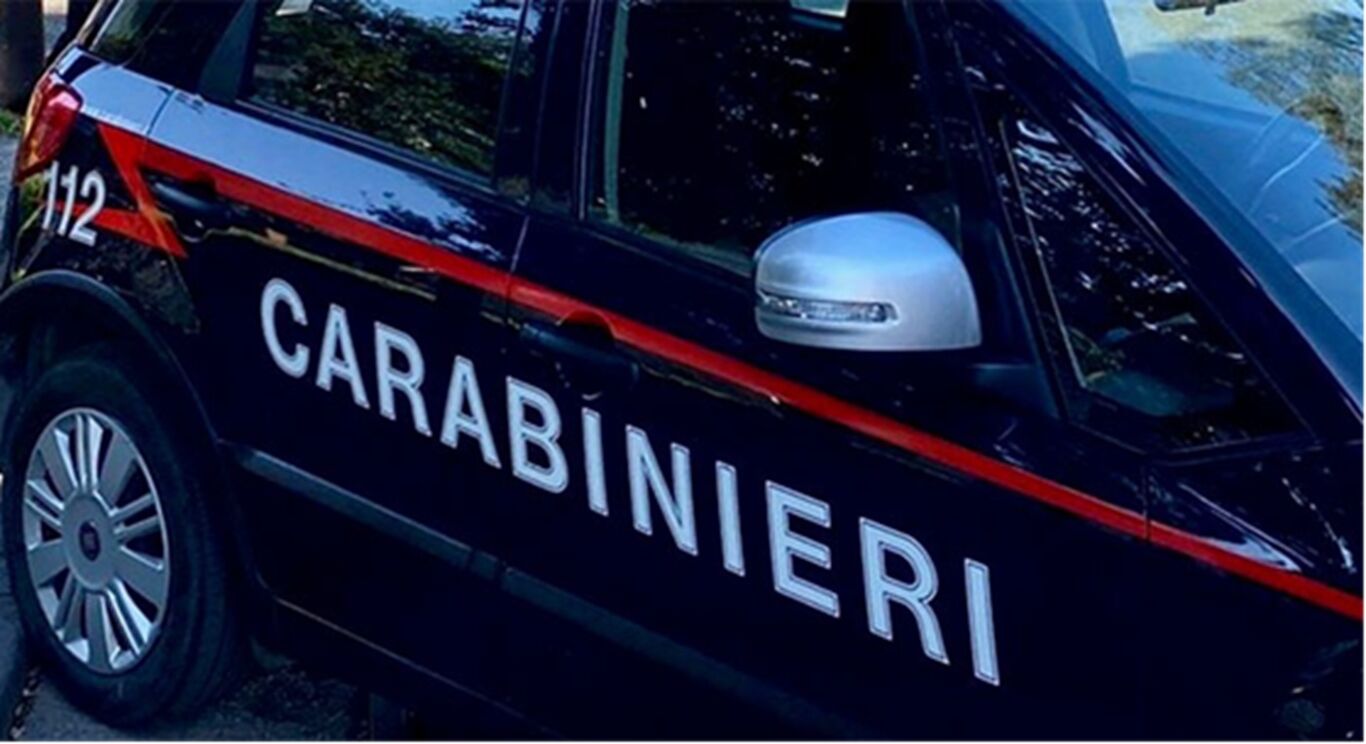 San Giorgio a Cremano - 18enne pusher finisce in manette: a casa 56 dosi tra hashish e marijuana