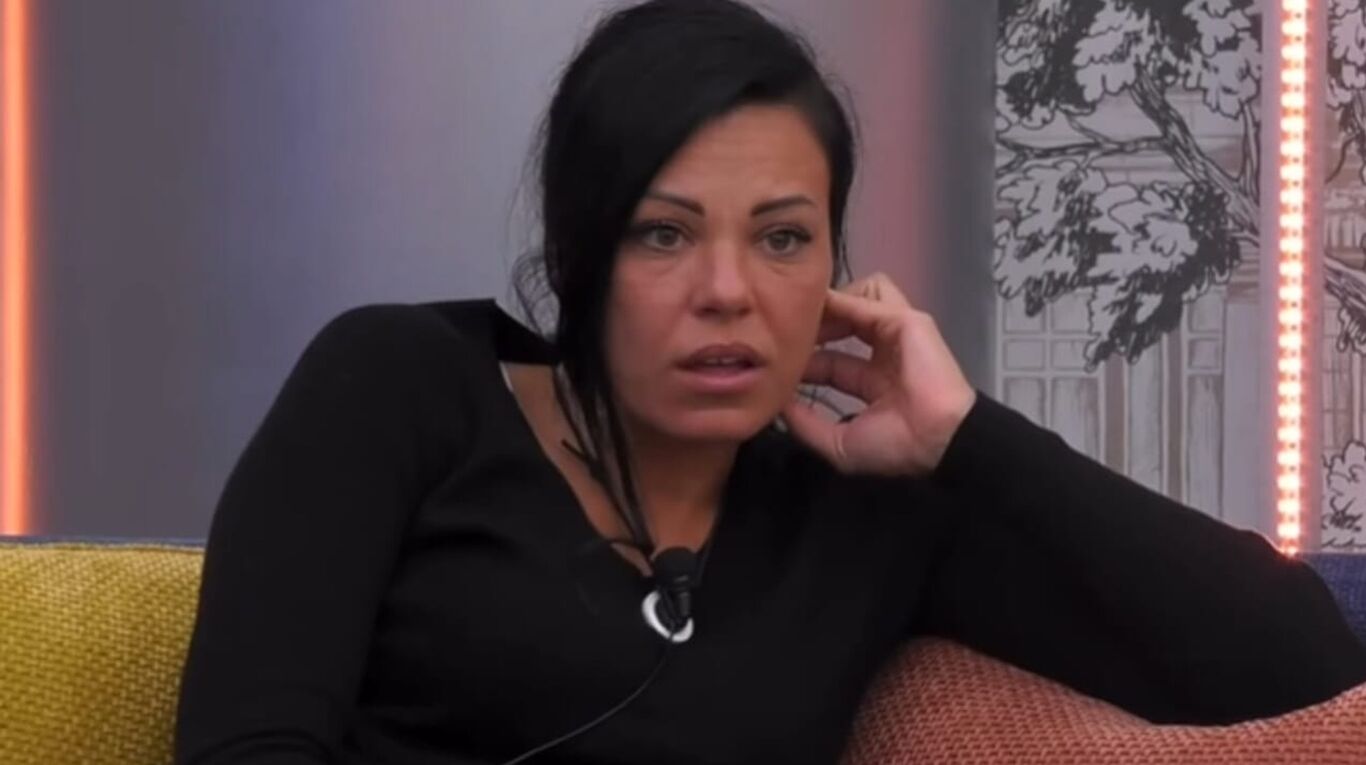 Nomination al Grande Fratello, Francesca sospetta alleanze segrete: "Mi guarderò le spalle"