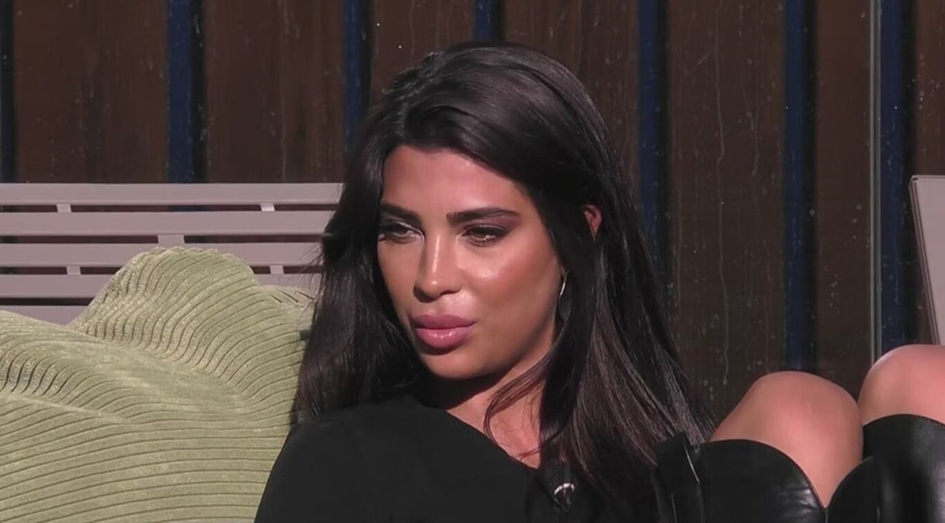 Grande Fratello, Rasha furiosa con gli autori: "Montano clip per farmi apparire male". Scatta la censura