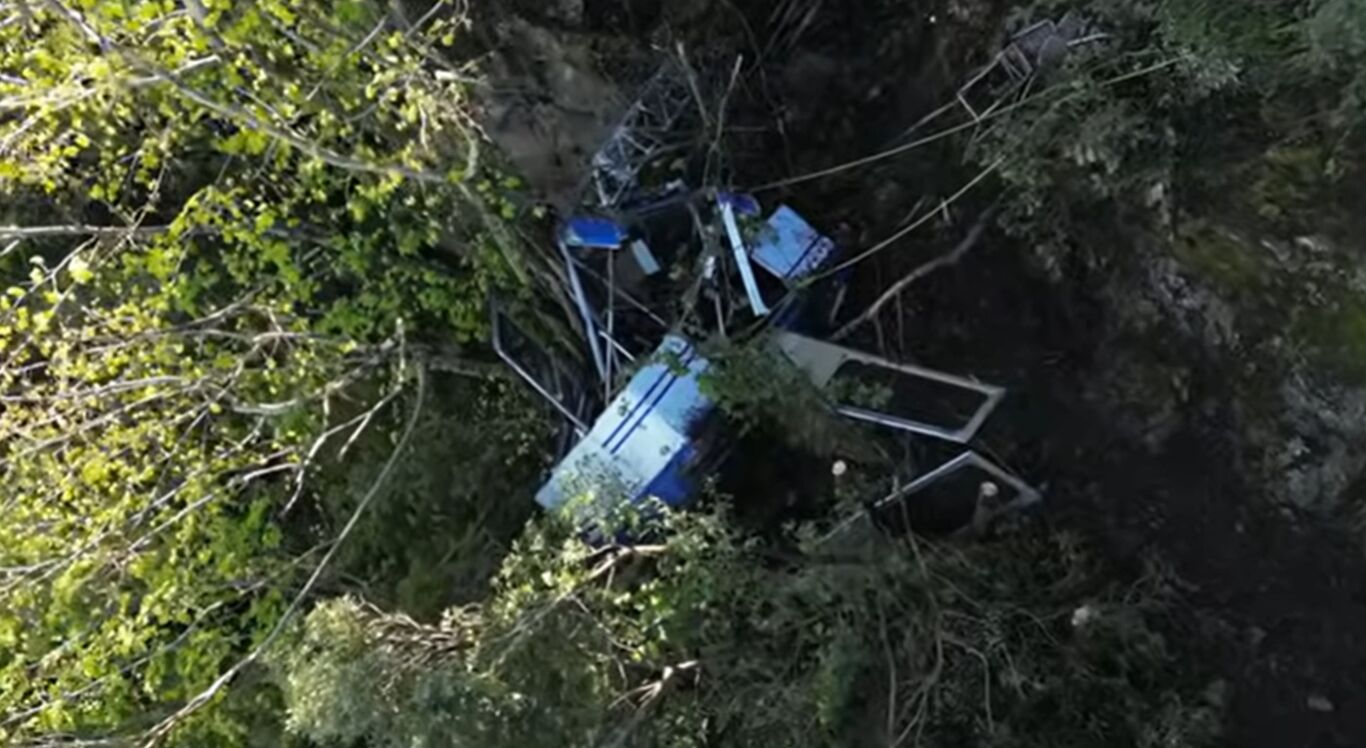 Recuperato il carrello della funivia del Monte Faito: avviate le operazioni dopo la tragedia del 17 aprile