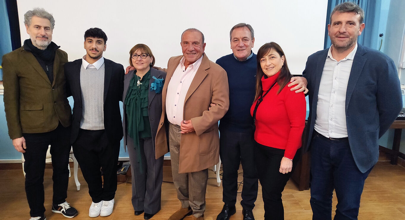 Torre Annunziata – Oscar Di Maio, immersione nel cosmo dell'Arte teatrale