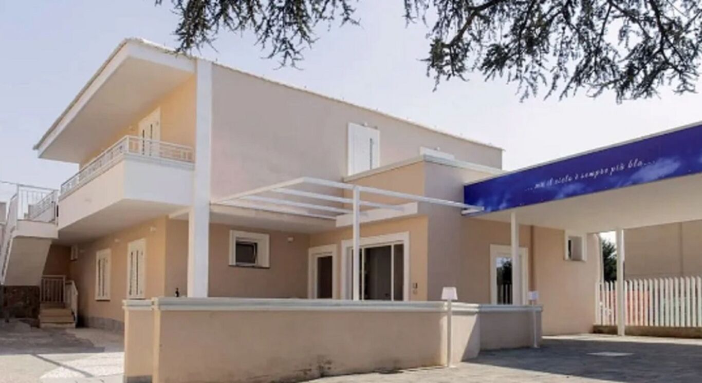 Torre Annunziata - Albergo Libera Gioventù, decaduta la concessione: abusi edilizi del bene confiscato