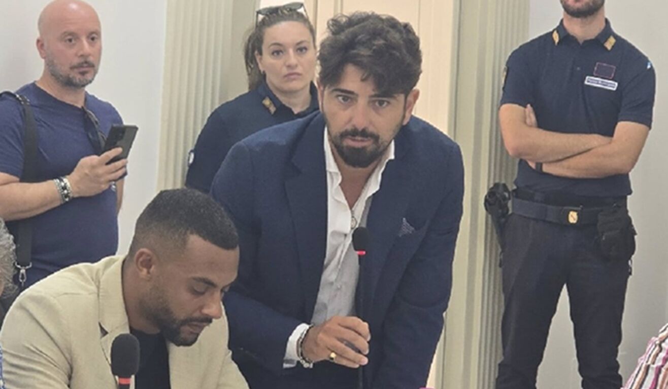 Torre Annunziata - Oplonti Futura: “Maggioranza in crisi, Consiglio comunale salvato dall'opposizione”