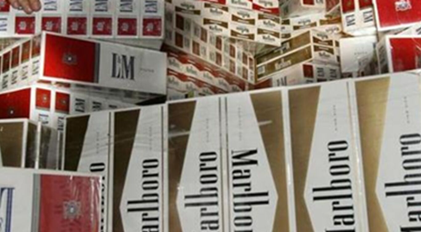 Volla - Aveva in casa 149 stecche di sigarette di contrabbando. arrestato 68enne