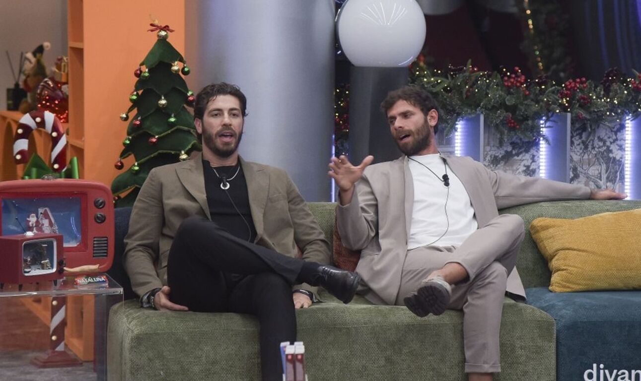 Grande Fratello: Simone, Francesca, Benedetta, Donatella e Rasha eliminati. Ecco chi sono i finalisti