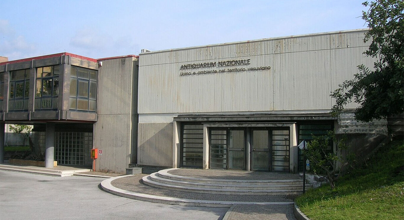 Trecase - Il progetto ZEA UNESCO “Il risveglio della natura” con gli studenti dell'istituto d'Angiò