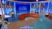Niente albero a La Volta Buona: cosa c'è davvero dietro lo studio senza decorazioni