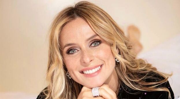 Natale a Torre del Greco: concerti in piazza con Serena Autieri, That's Napoli e Nostalgia 90