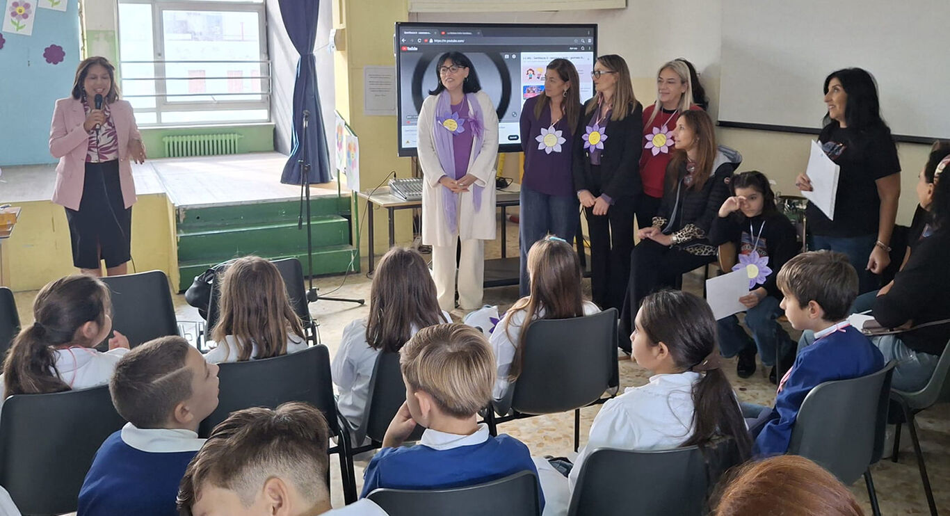 Torre Annunziata – Gli alunni del IV Circolo chiedono a Fico l'istituzione dell'assessorato alla Gentilezza