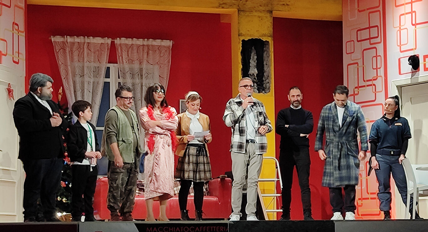 La compagnia “Ma chi c'o ffa fà" ha portato in scena e svelato “Il segreto della Violaciocca”